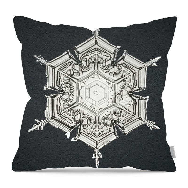 Snowflake-E - Pillow — 16-inch linen-look pillow