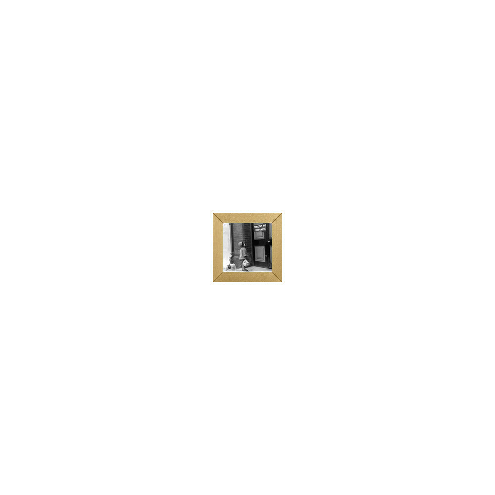 CH-810 in Metallic Gold Gallery Frame, M