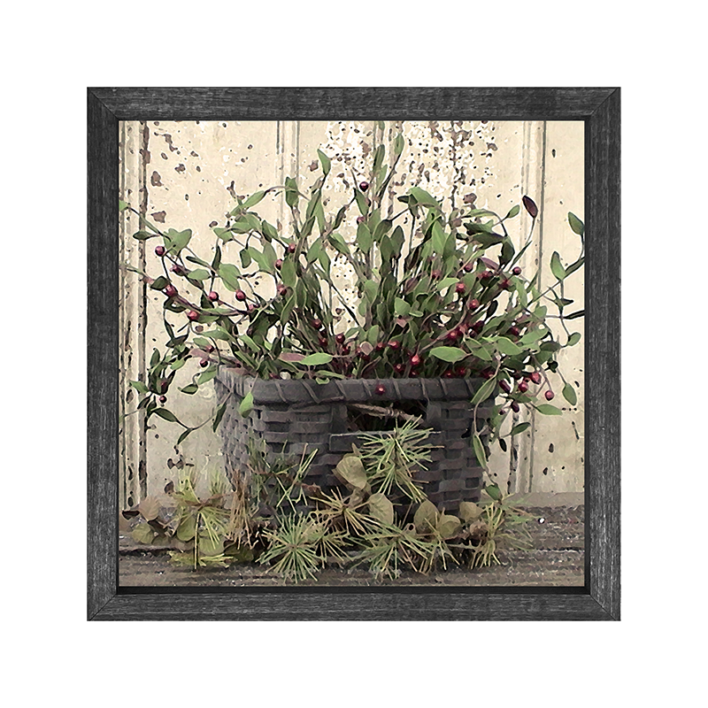 Pine and berries basket