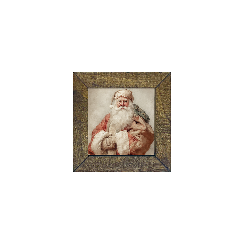 Smiling old world Santa