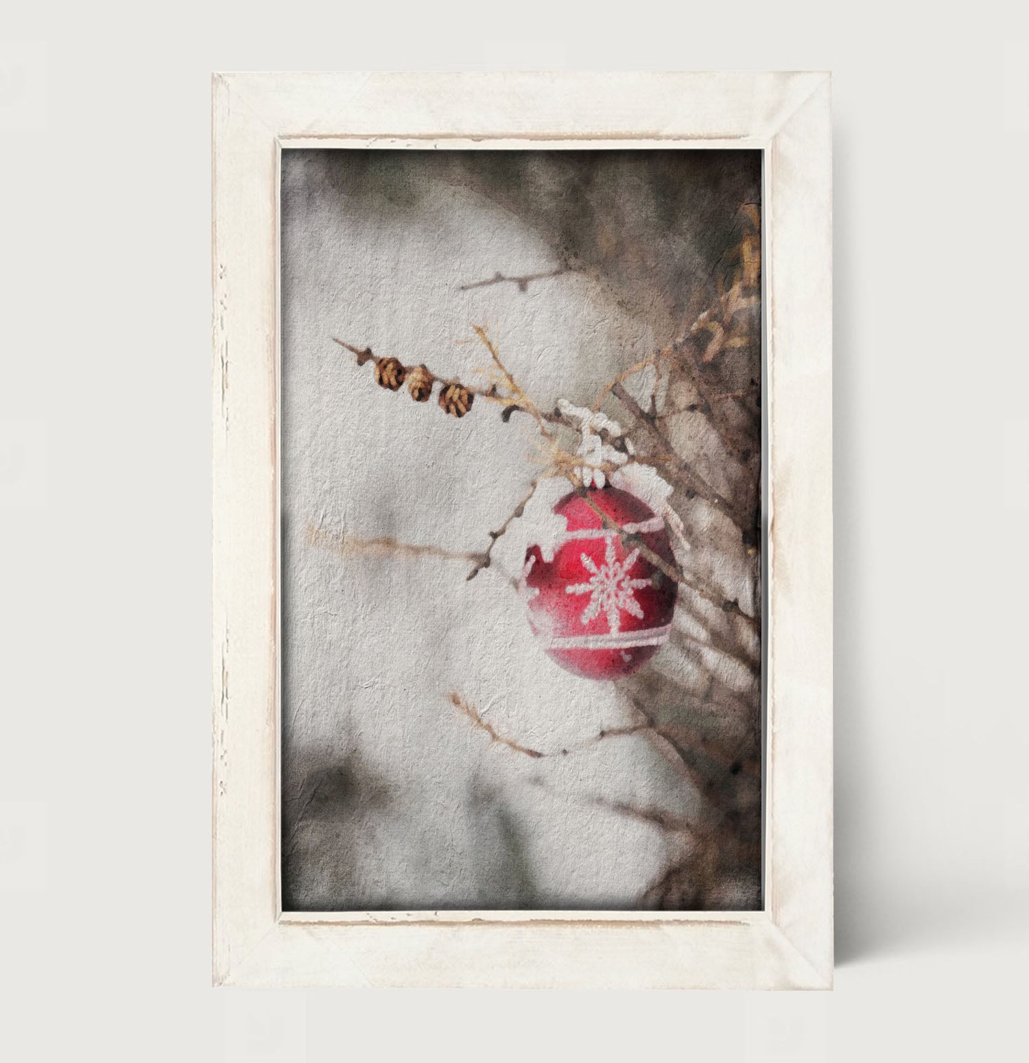 Red ornament - Framed art